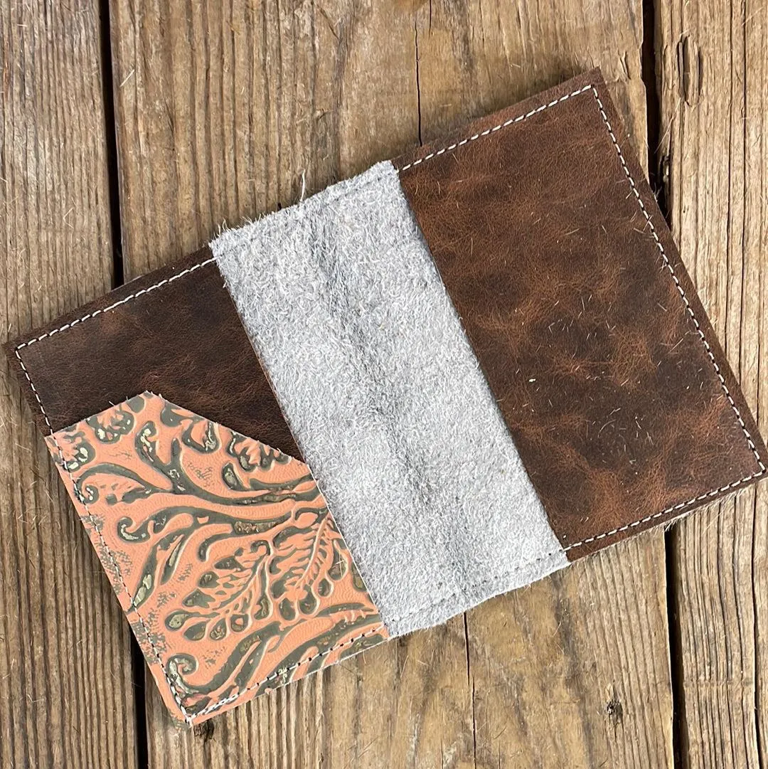 074 Passport Cover - Unicorn w/ Grapefruit Tool