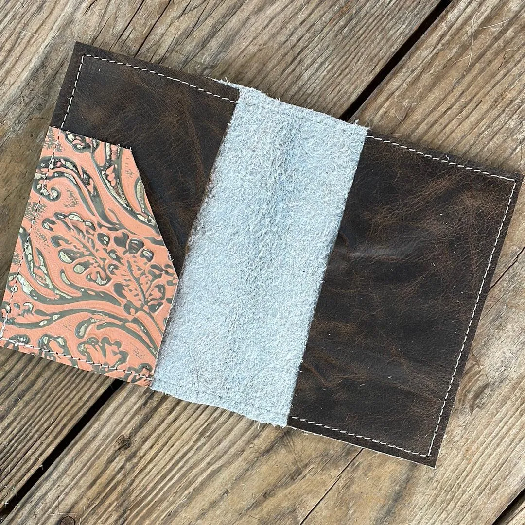 087 Passport Cover - Tricolor w/ Grapefruit Tool