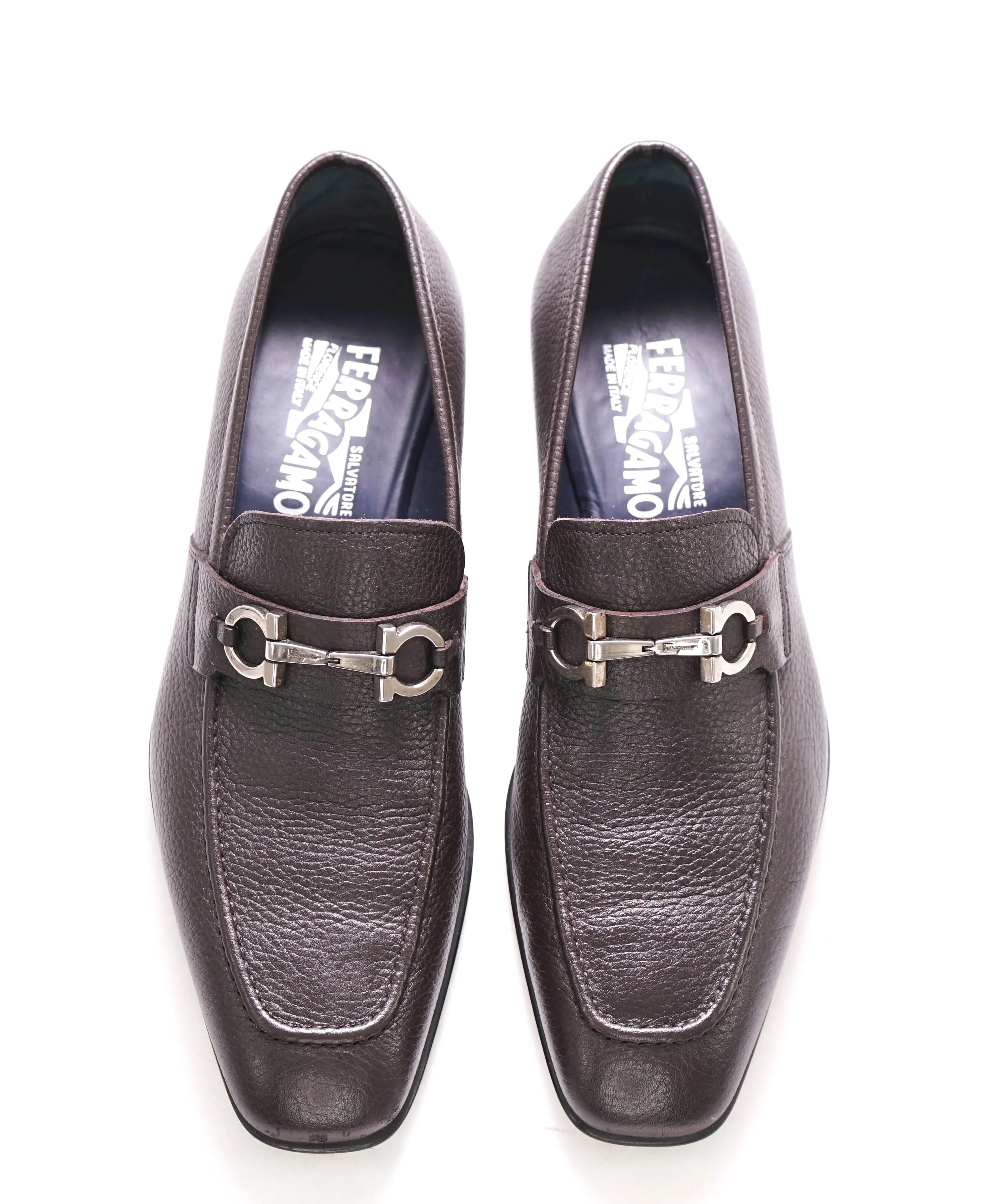 $750 SALVATORE FERRAGAMO - Brown Gancini Bit Loafer - 9 D US