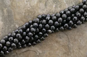 8mm Magnetic Hematite Faceted Round Mh33