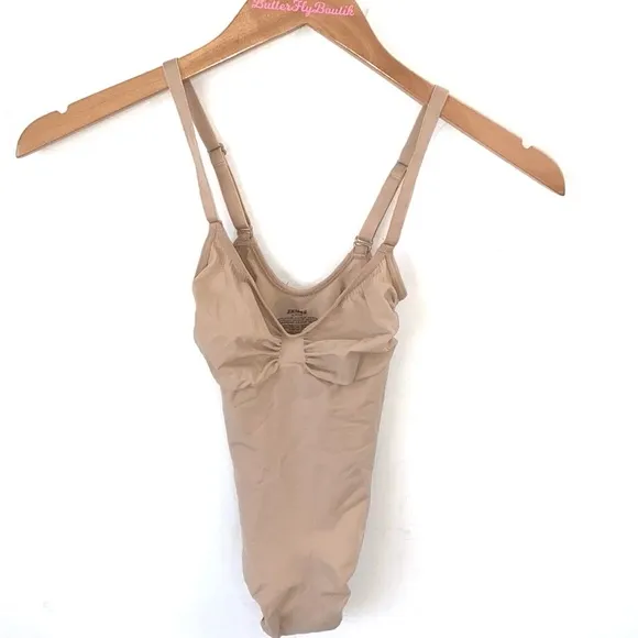 (B10) NEW SKIMS Shapewear seamless sculpt brief Bodysuit, Size Small, NWOT