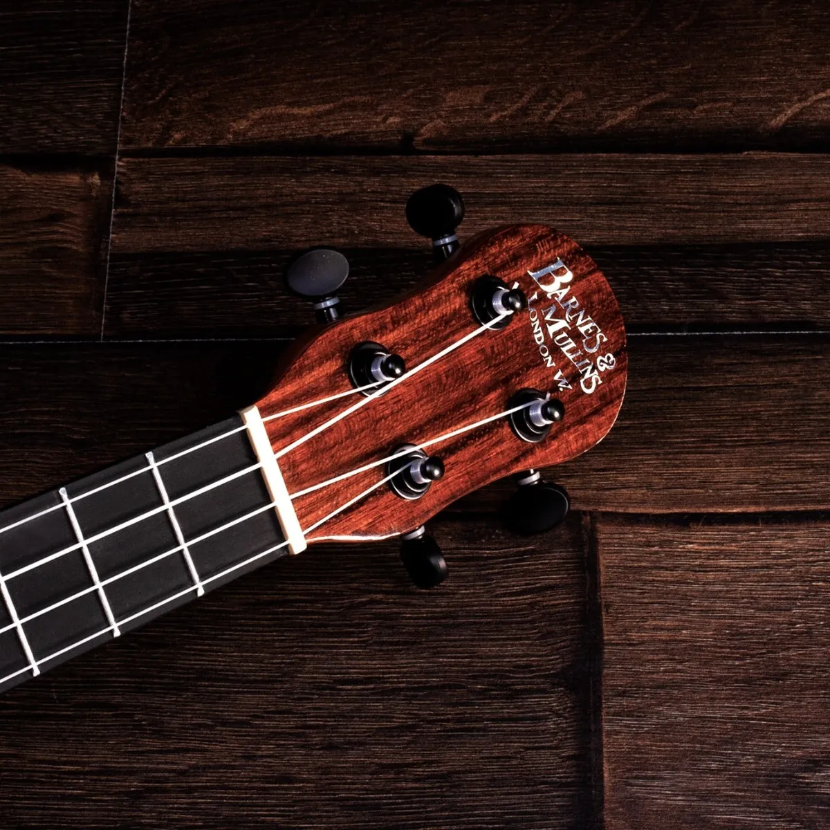 Barnes & Mullins London Tenor Ukulele - Walnut