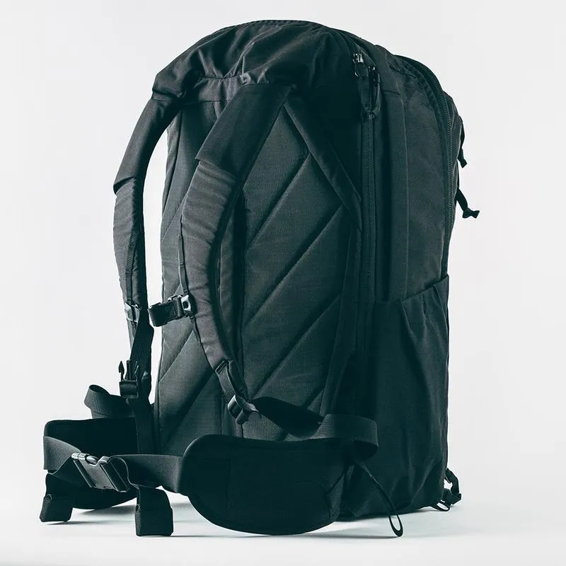 Civic Travel Bag 35L - Evergoods