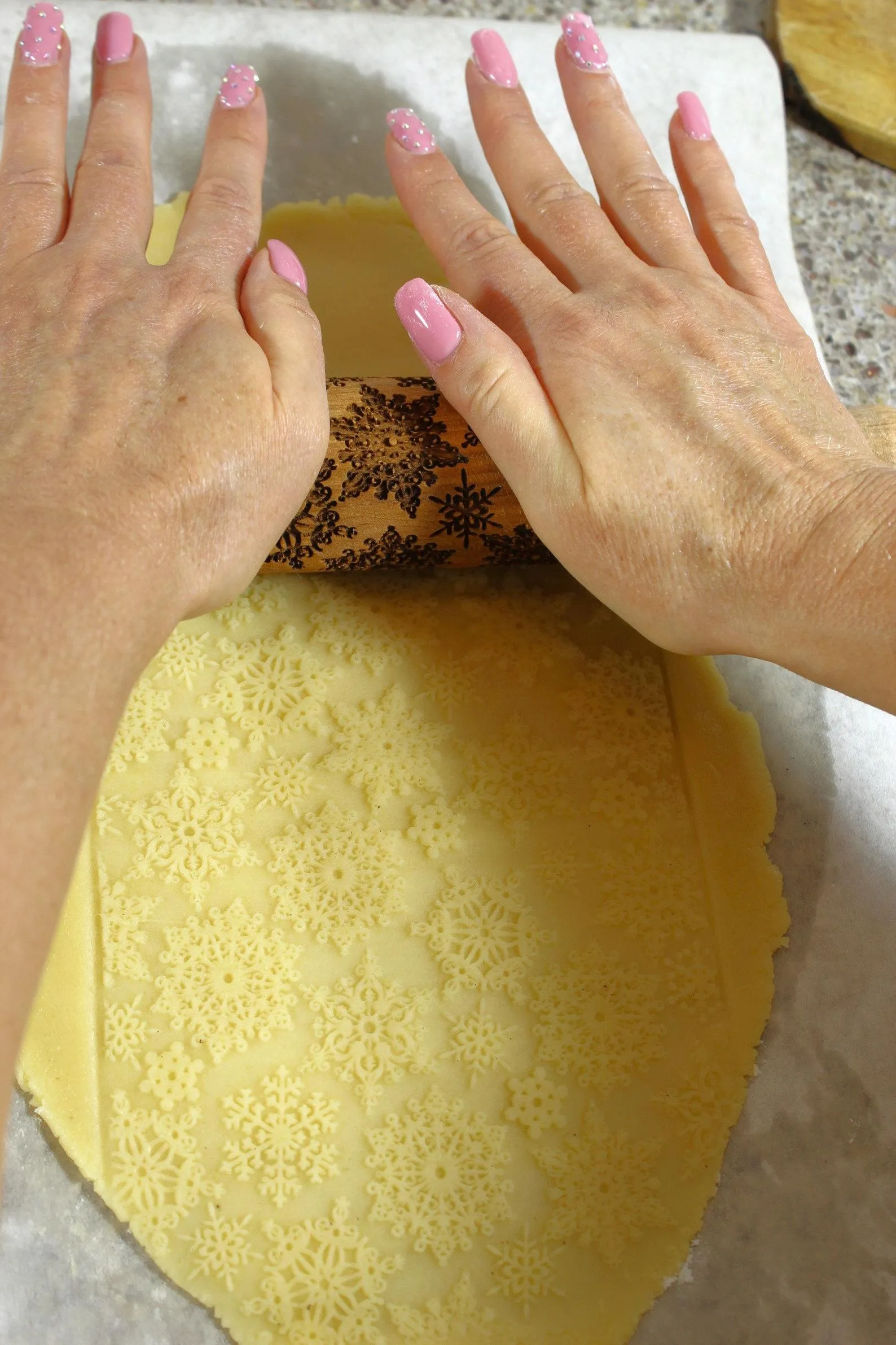 Embossed Rolling Pin, Damask Romantic Clay Stamp, Pottery, Textured Cookie