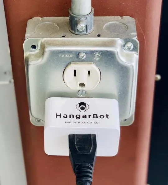 HangarBot Basic Engine Preheating Solution