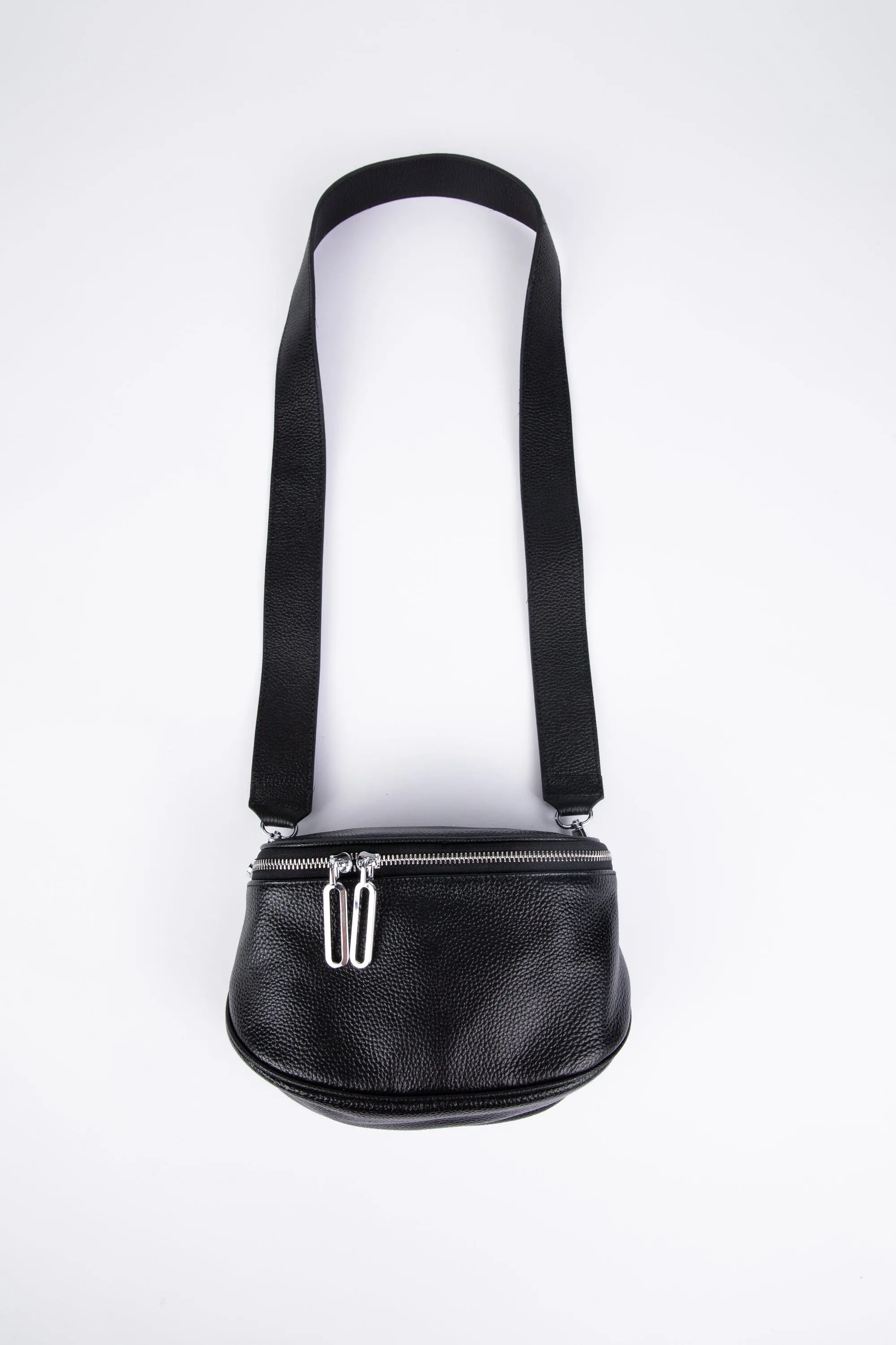 HOLIDAY Kensington Pouch Bag - Black
