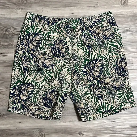 J. McLaughlin Montaya Jacquard Short NWOT