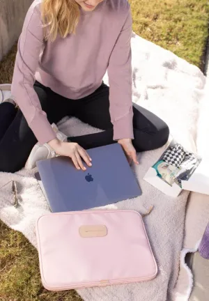 Jon Hart 15' Computer Case