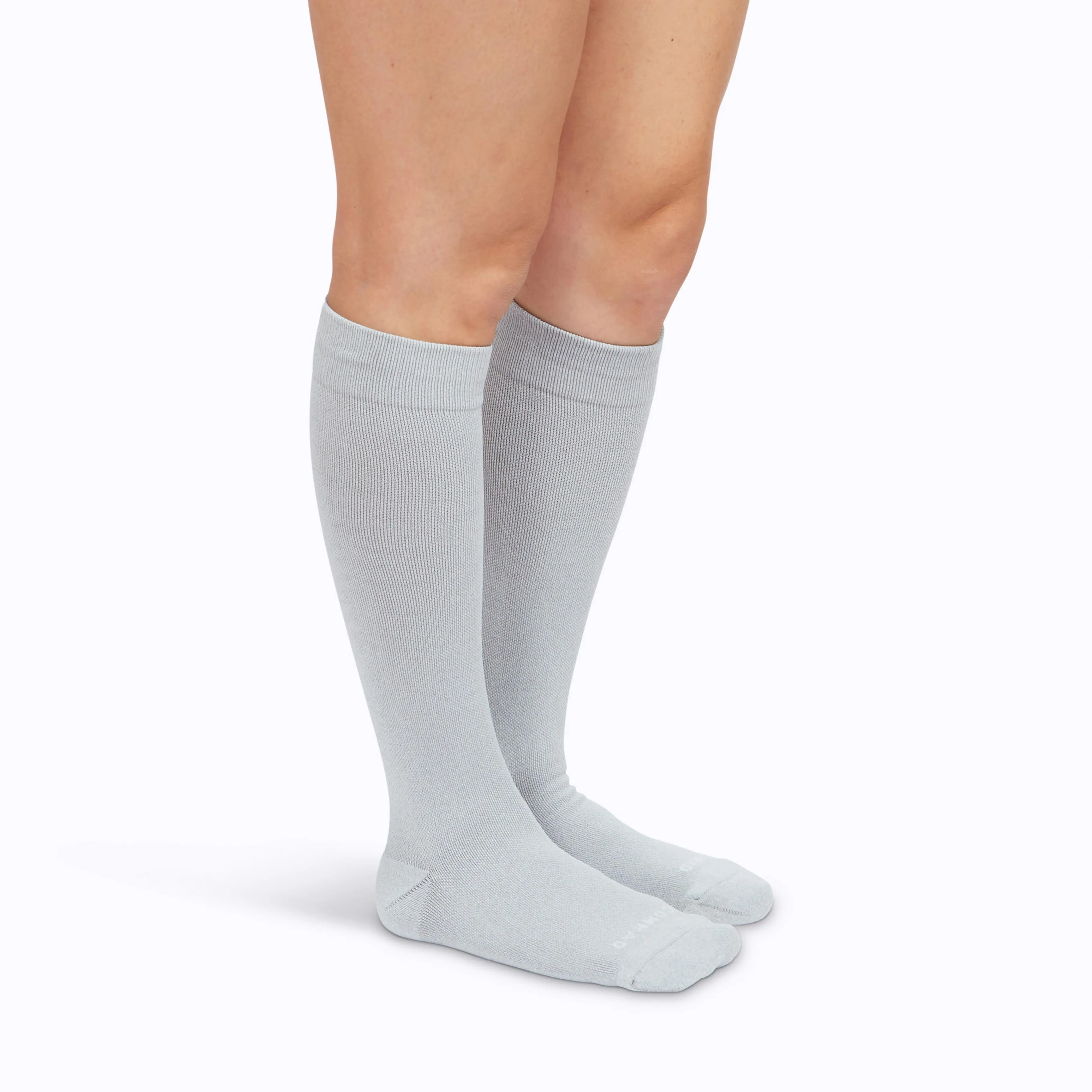 Knee-High Compression Socks – Solid (20-30 mmHg)
