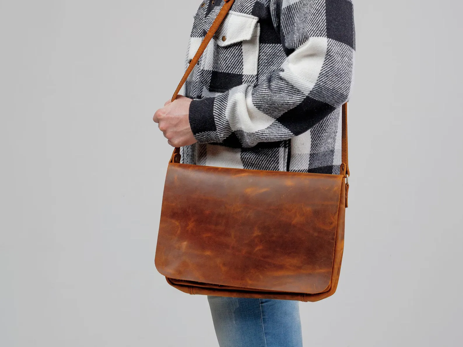 laptop bag leather briefcase