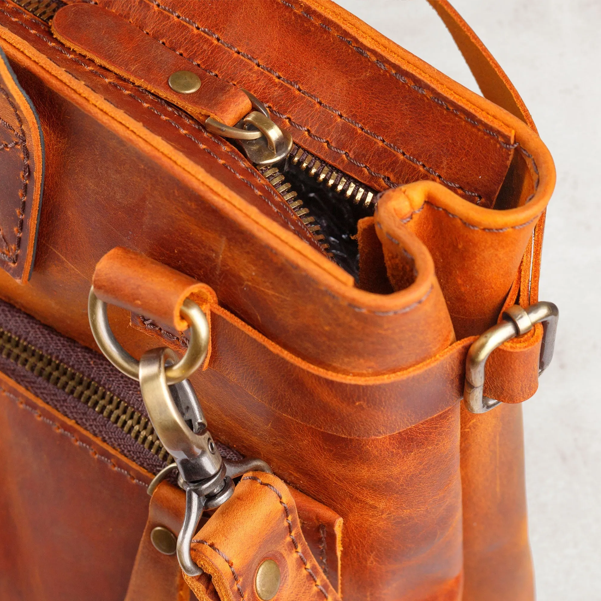 Leather tote laptop bag