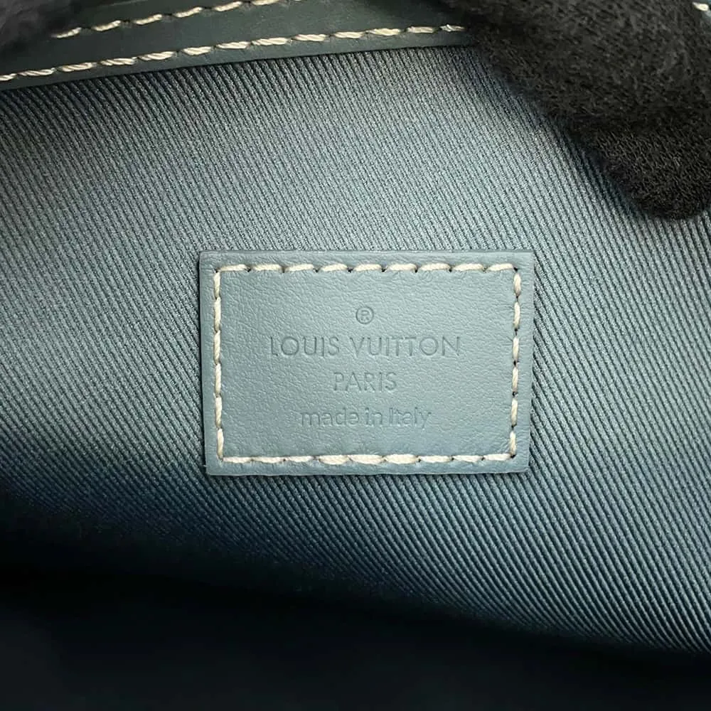 Louis Vuitton Keepall Bandoulière 50 - Monogram Eclipse Canvas