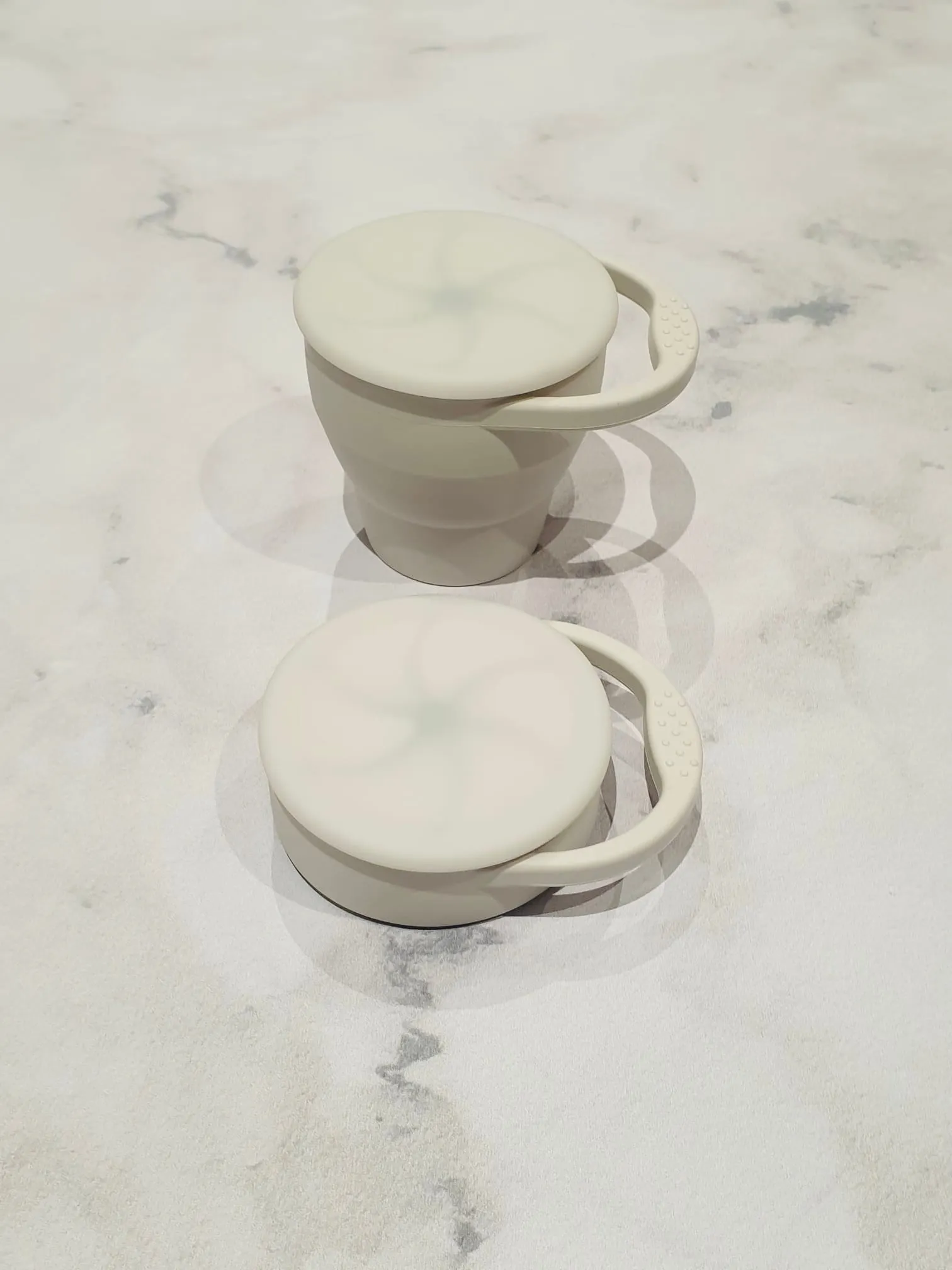 Luna Rose White Sand Collapsible Travel Snack Pot with Lid