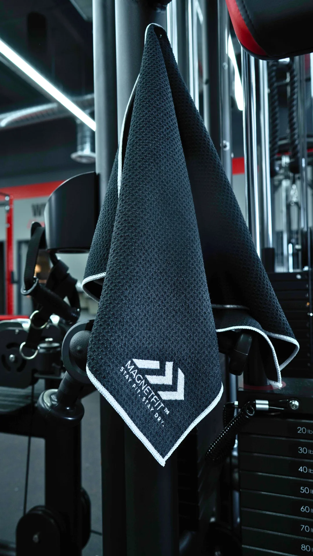 MagnetFit Towel