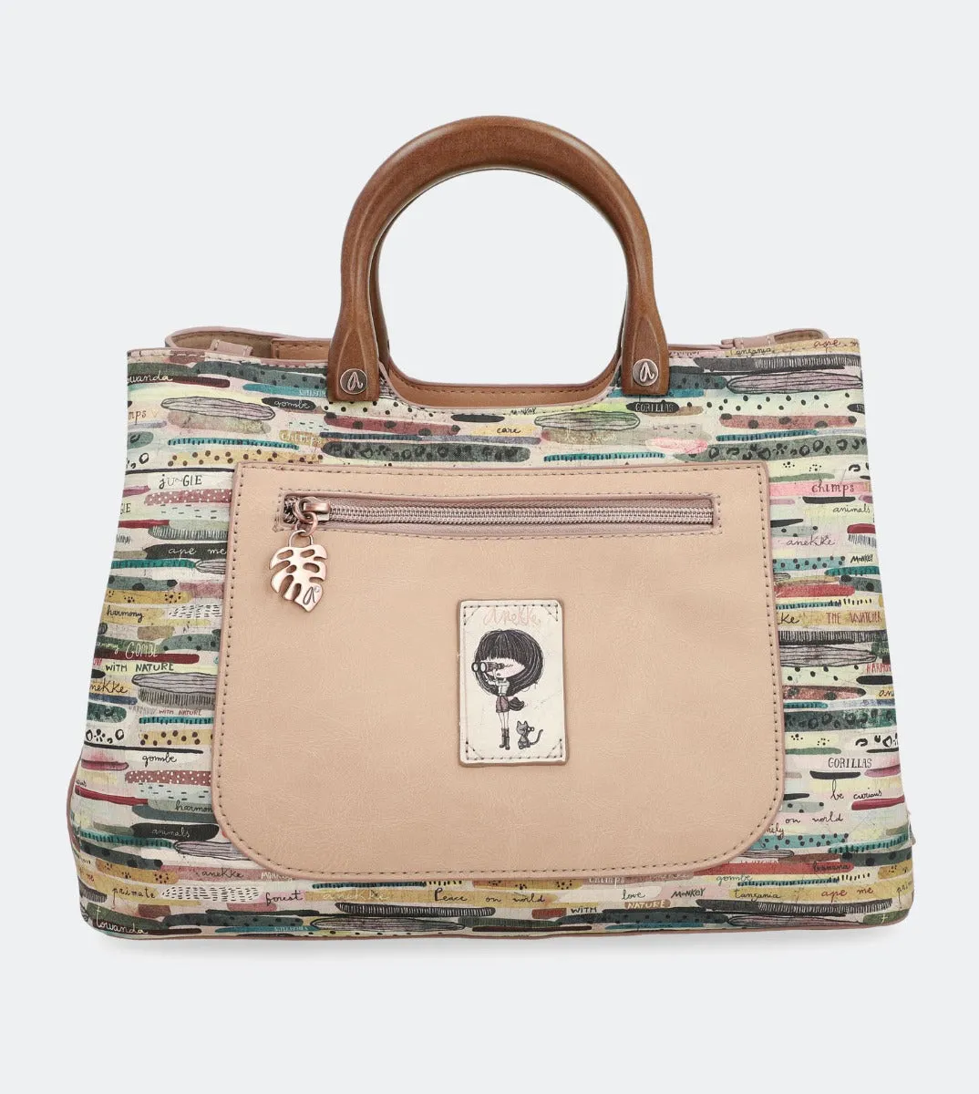 Nature handbag with wooden handles