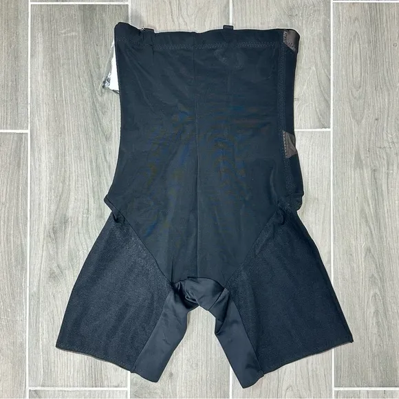 New HoneyLove SuperPower Short All Over Sculpt Size Extra Large