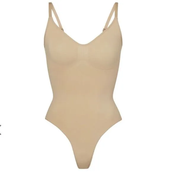 NWT Skims Seamless Sculpting Thong Bodysuit Clay 2X