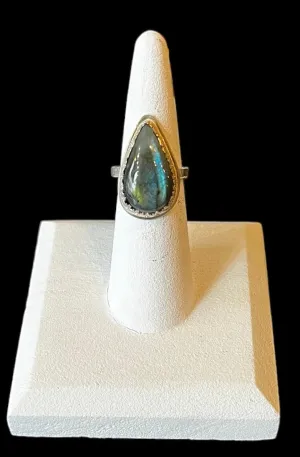 Obscuro Jewelry Teardrop Labradorite Ring
