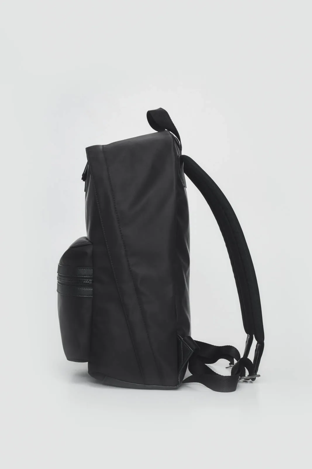 “Onibegie” x Mushroom Leather Backpack