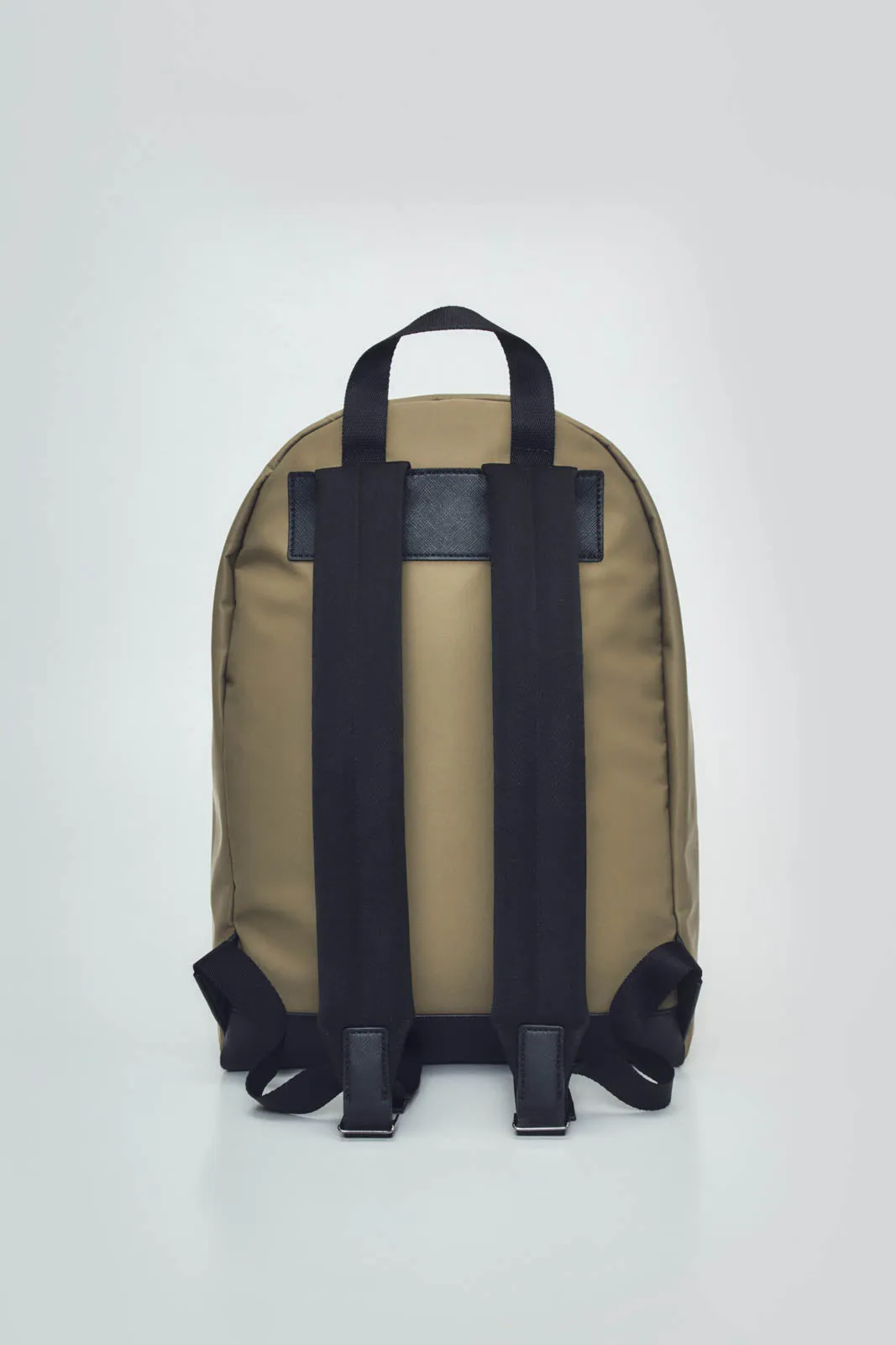 “Onibegie” x Mushroom Leather Backpack