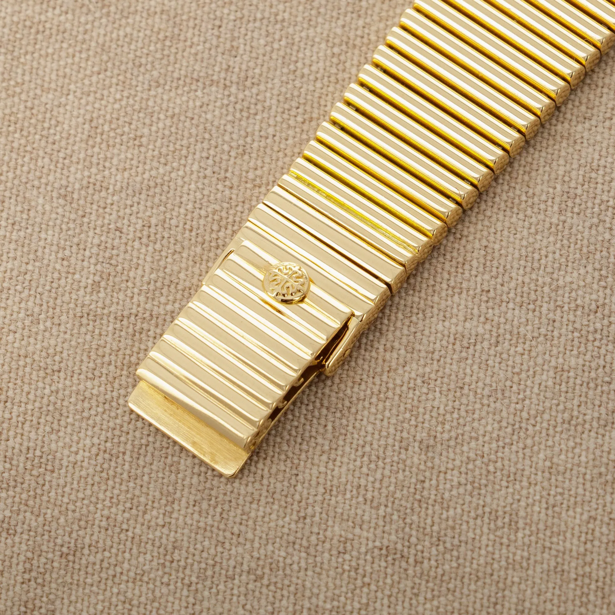 Patek Philippe Yellow Gold Onyx Dial Ref. 3733