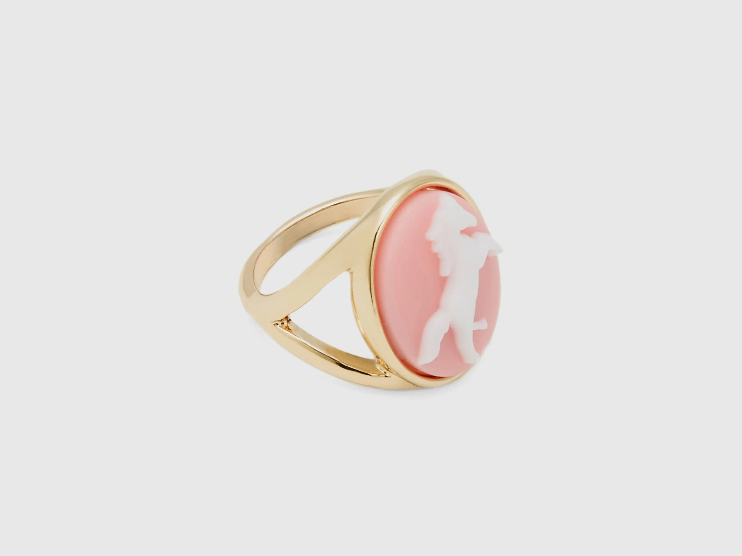 Patterned Ring