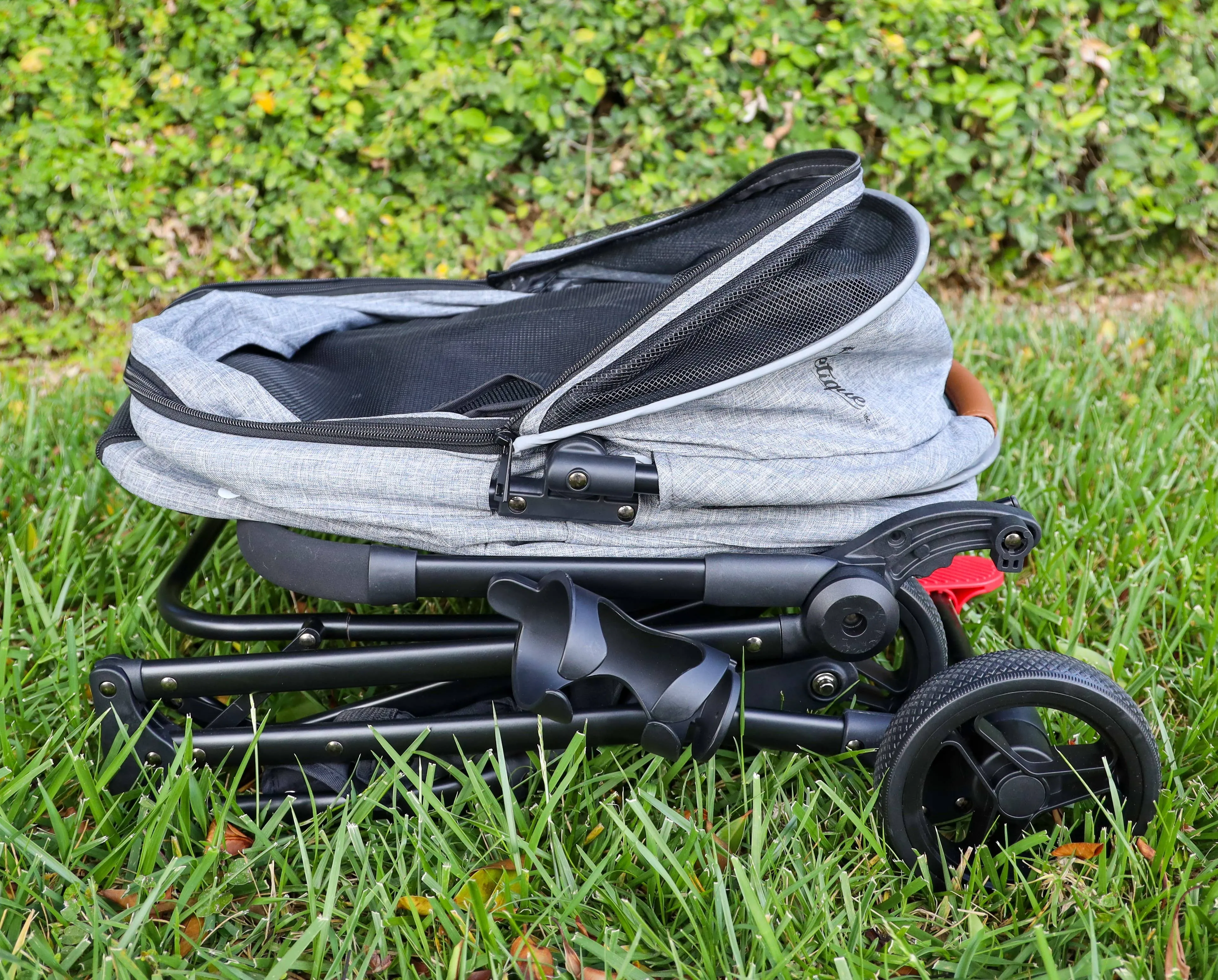 Petique, Inc - 3-in-1 Tri-Fold Pet Stroller
