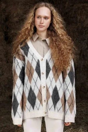 Plaid Argyle Patterned Brushed Beige Cardigan