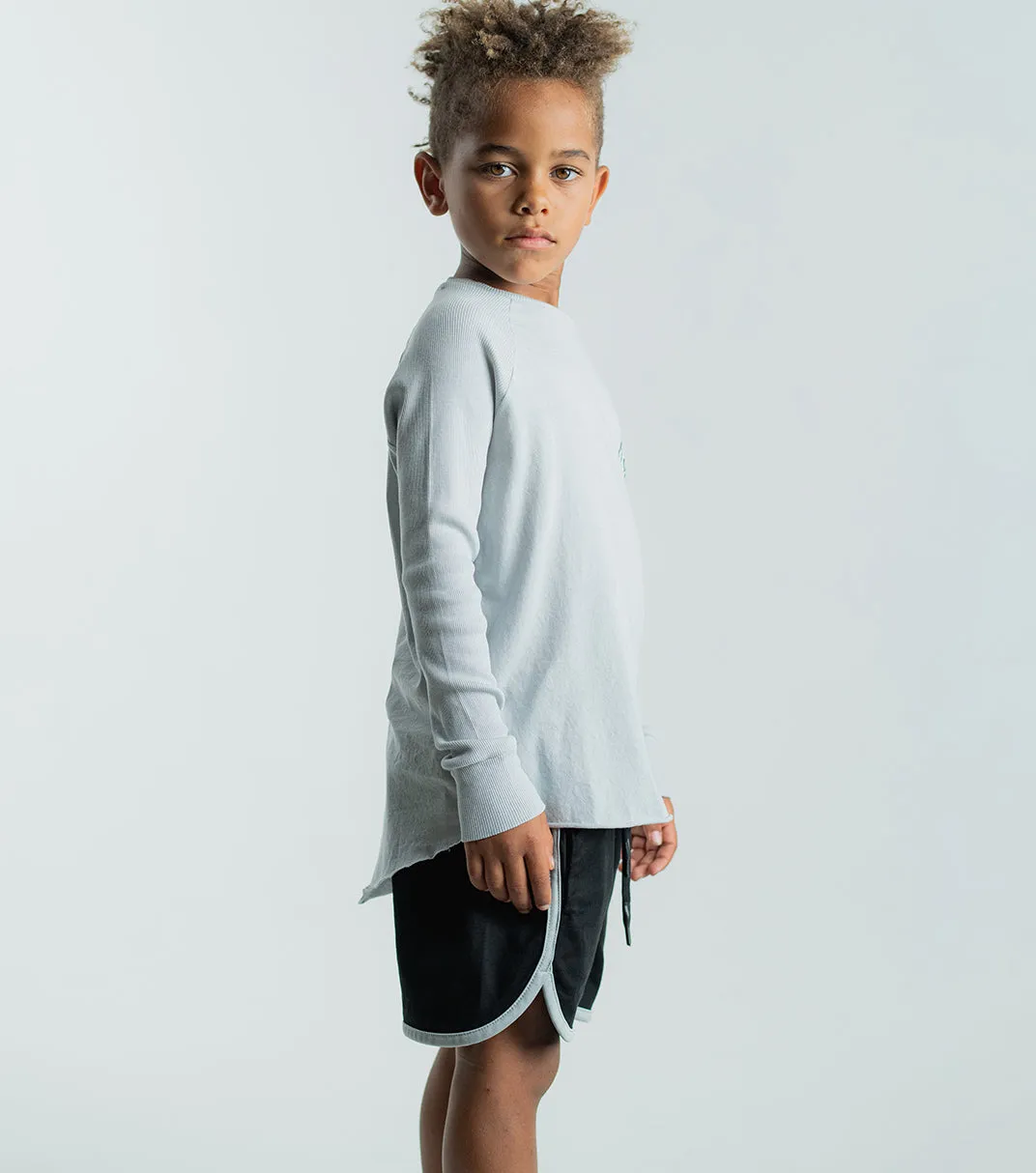 RETRO GYM SHORTS - BLACK