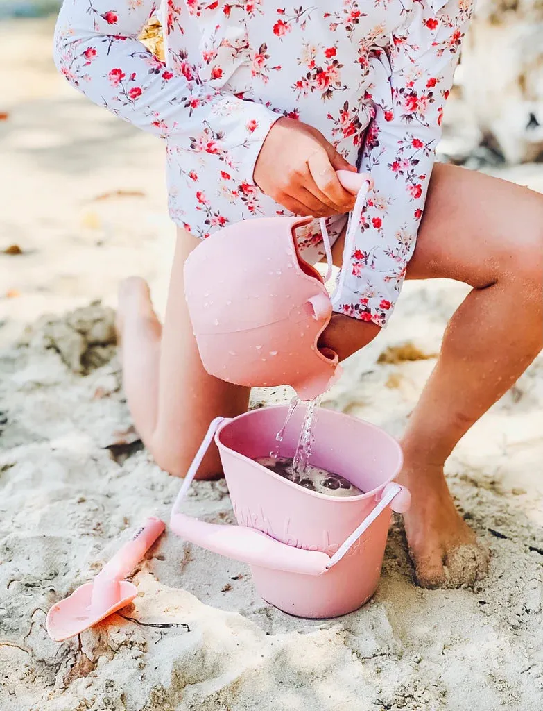 Scrunch Collapsible Watering Can