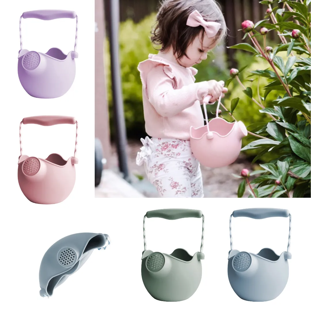 Scrunch Collapsible Watering Can