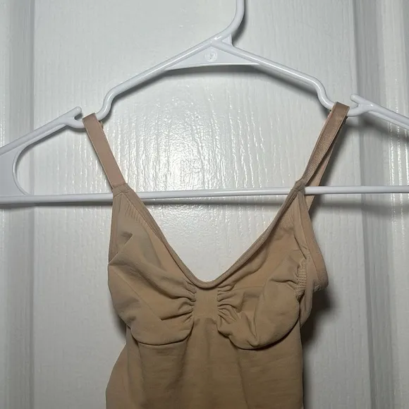 SKIMS seamless sculpt brief bodysuit size XS