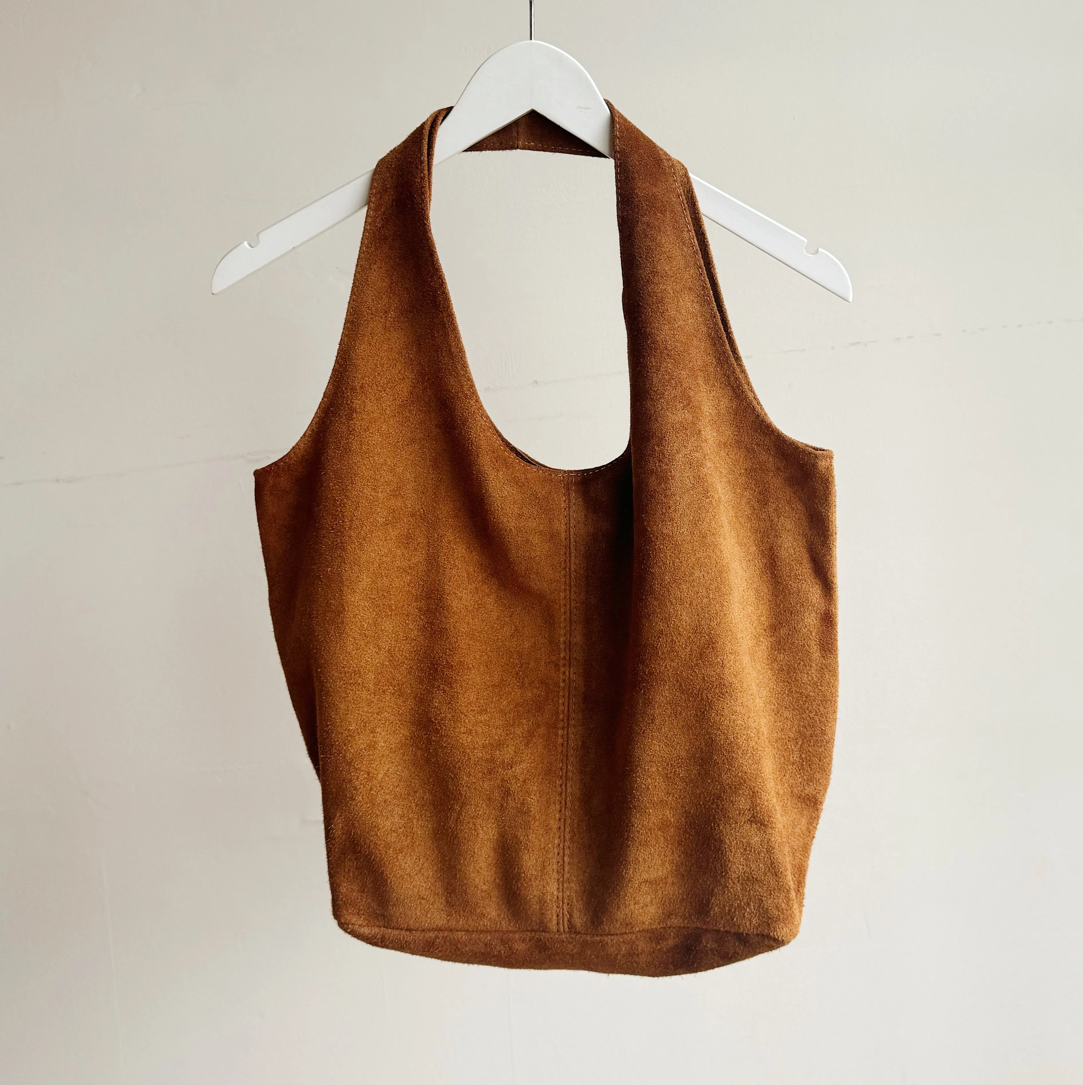 Suede Leather Shoulder Bag in Chestnut