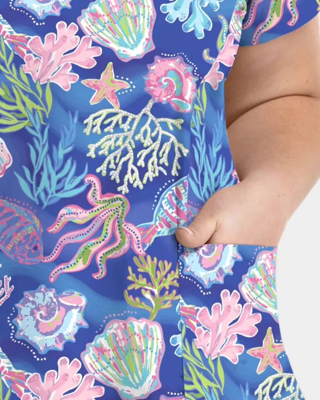 'Summer Tides' Women's Stretch Scrub Top - 1767