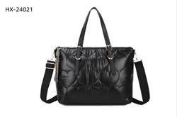 The DASHER padded tote bag - 3 colours