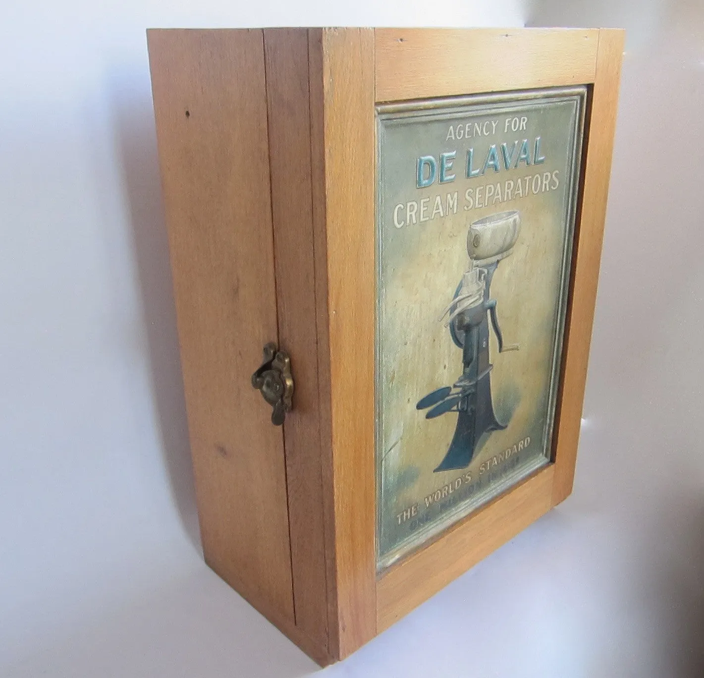 Vintage Advertising DeLaval Cream Separators Counter Advertising Display Case