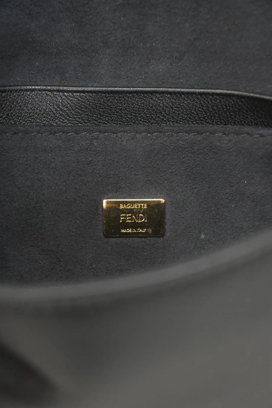 [WB6313] Fendi | Cross-Body Bag