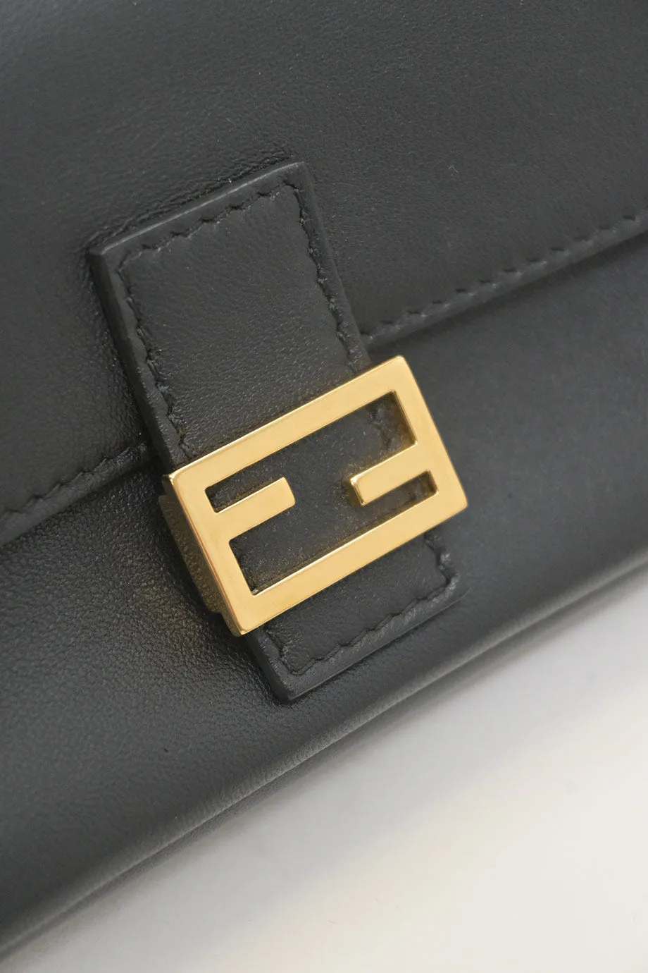 [WB6313] Fendi | Cross-Body Bag