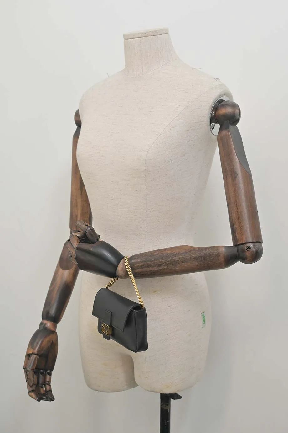 [WB6313] Fendi | Cross-Body Bag