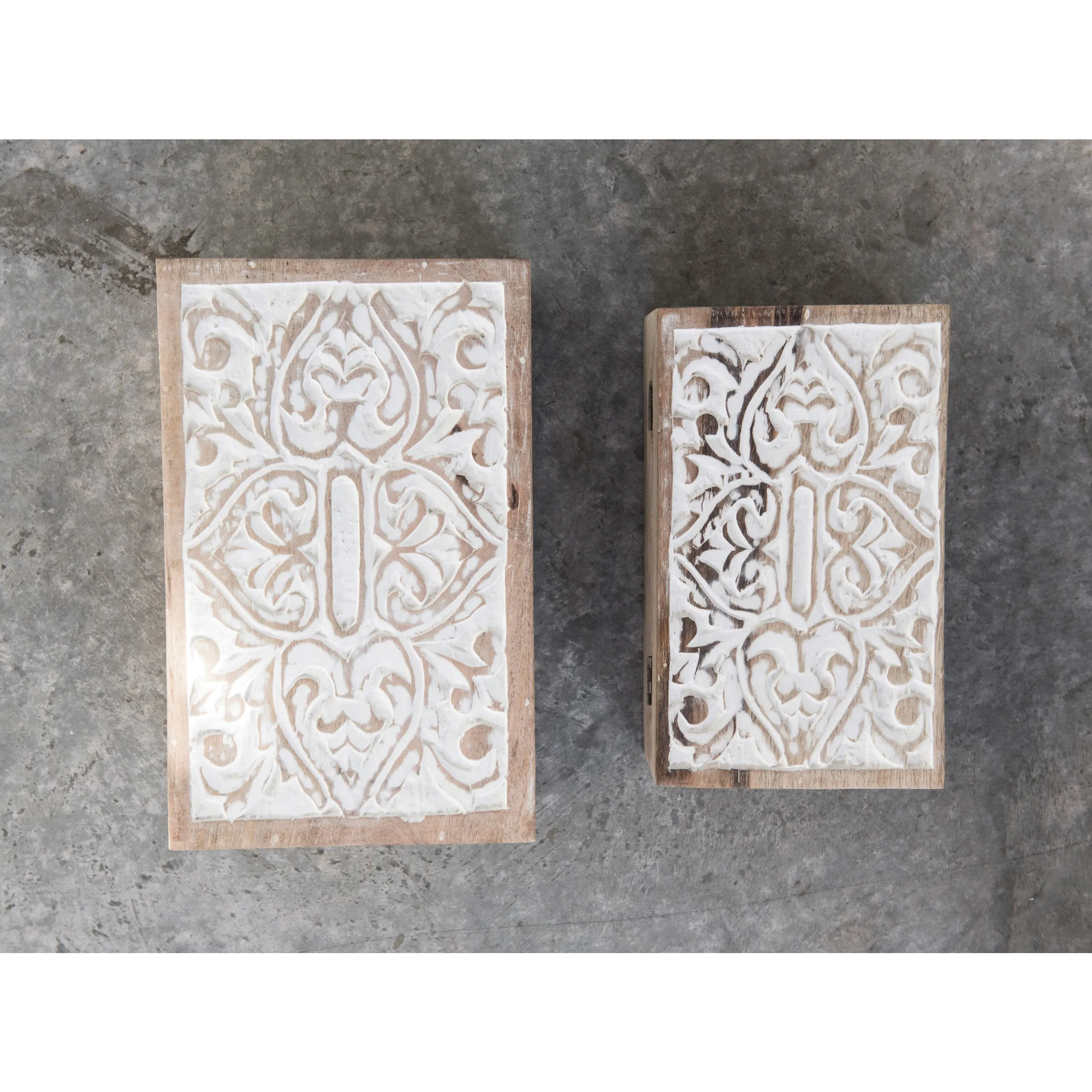 Whitewashed carved mango wood box set